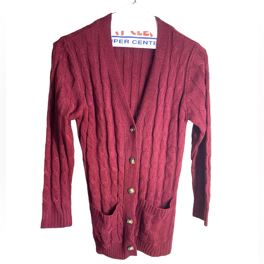 Unbranded maroon button down cardigan sweater